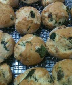 Spinach & Haloumi Rolls